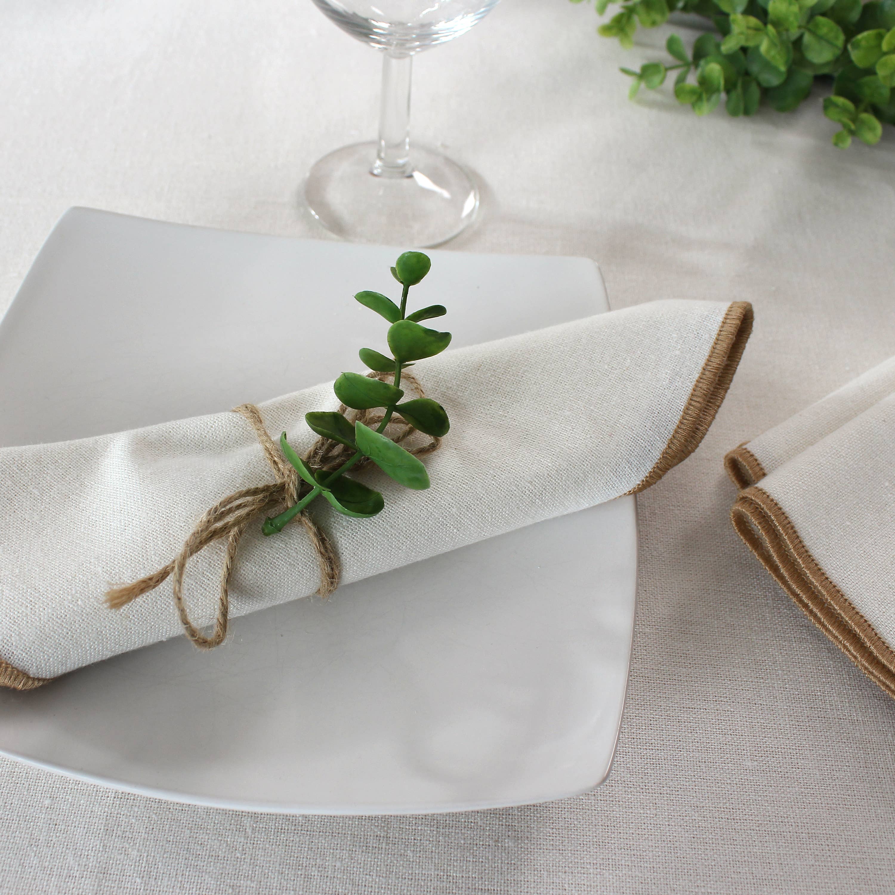 DECOSTARS - CmaDECO - Wholesale Dinner & Cloth Napkin - LINA natural napkins (set of 4)3