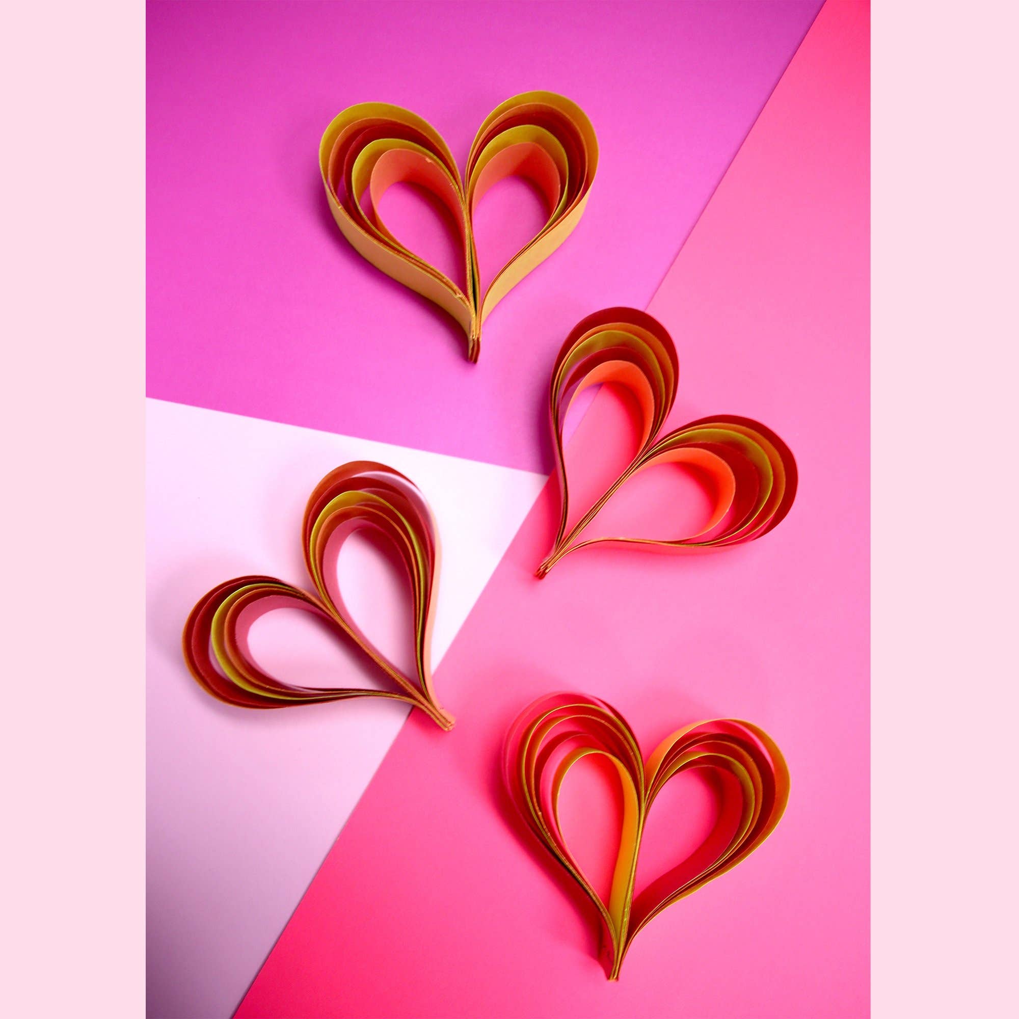 Luna Office Supply -  Everyday Essential - Wholesale Poster Board - 22" x 28" White Poster Board1