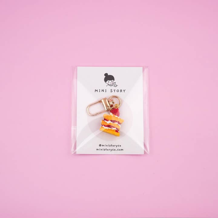 Mini Story Co – Großhandel Schlüsselanhänger – Damen – Strawberry Cake Schlüsselanhänger1