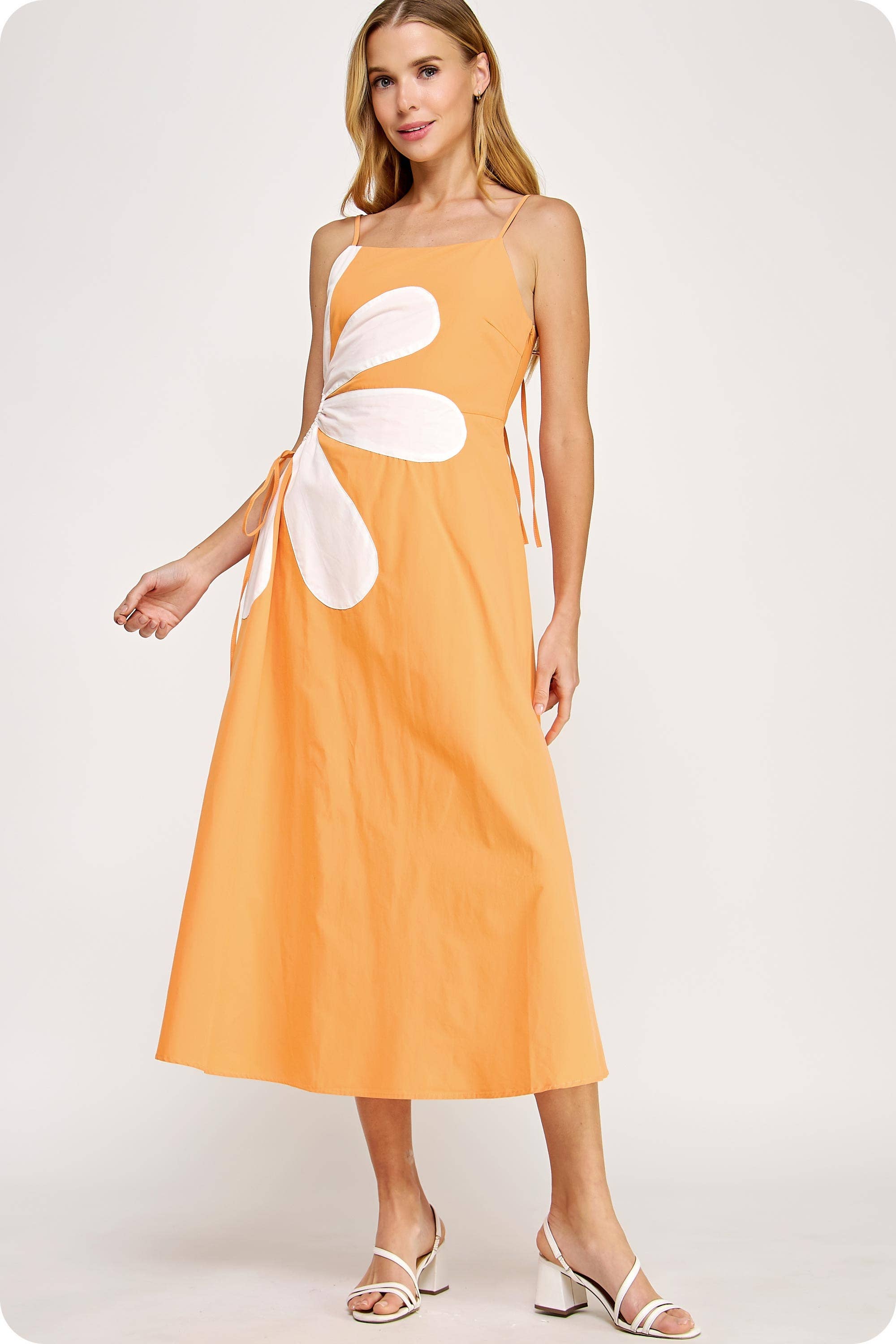 Strut & Bolt - Wholesale Dress - Women's - Sleeveless Side Cut-Out Flower Detail Midi Dress26