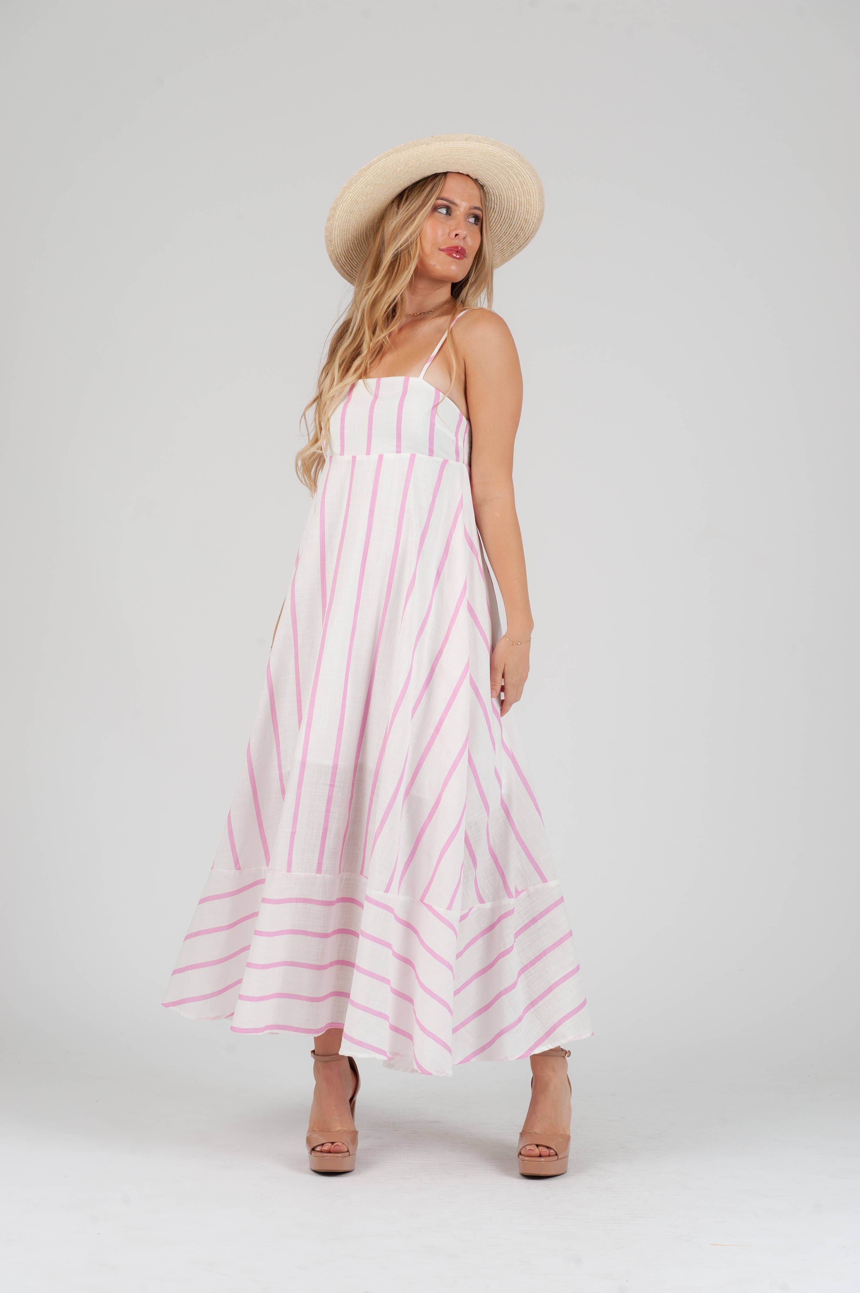 Lucca Couture - Wholesale Jurk - Dames - Linnen roze gestreepte maxi jurk met bandjes voor dames3
