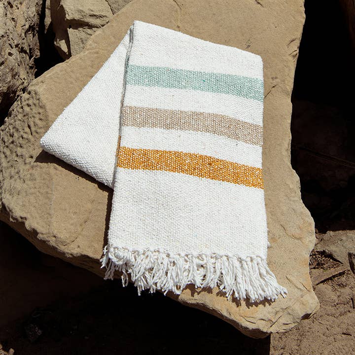Sundream - Wholesale Throw Blanket - Sol - RECYCLED THROW BLANKET 9