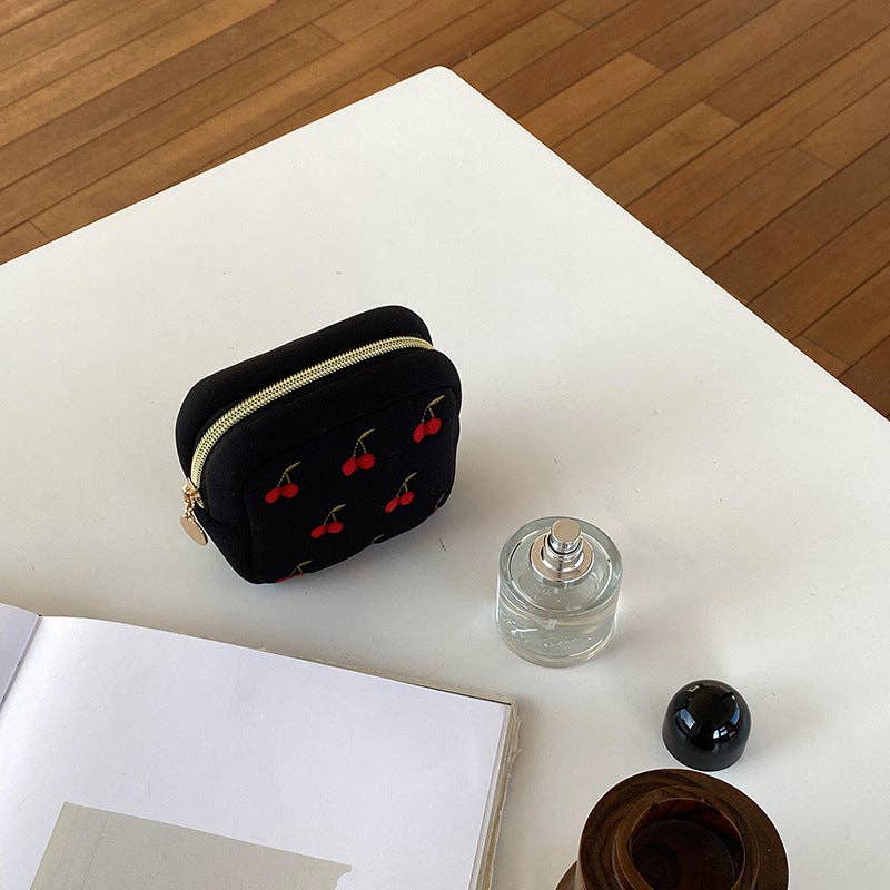 Dipped Shop - Vendita all'ingrosso Borsa per trucchi/cosmetici - Borsa cosmetica quadrata Cherry Sweet DPCB148