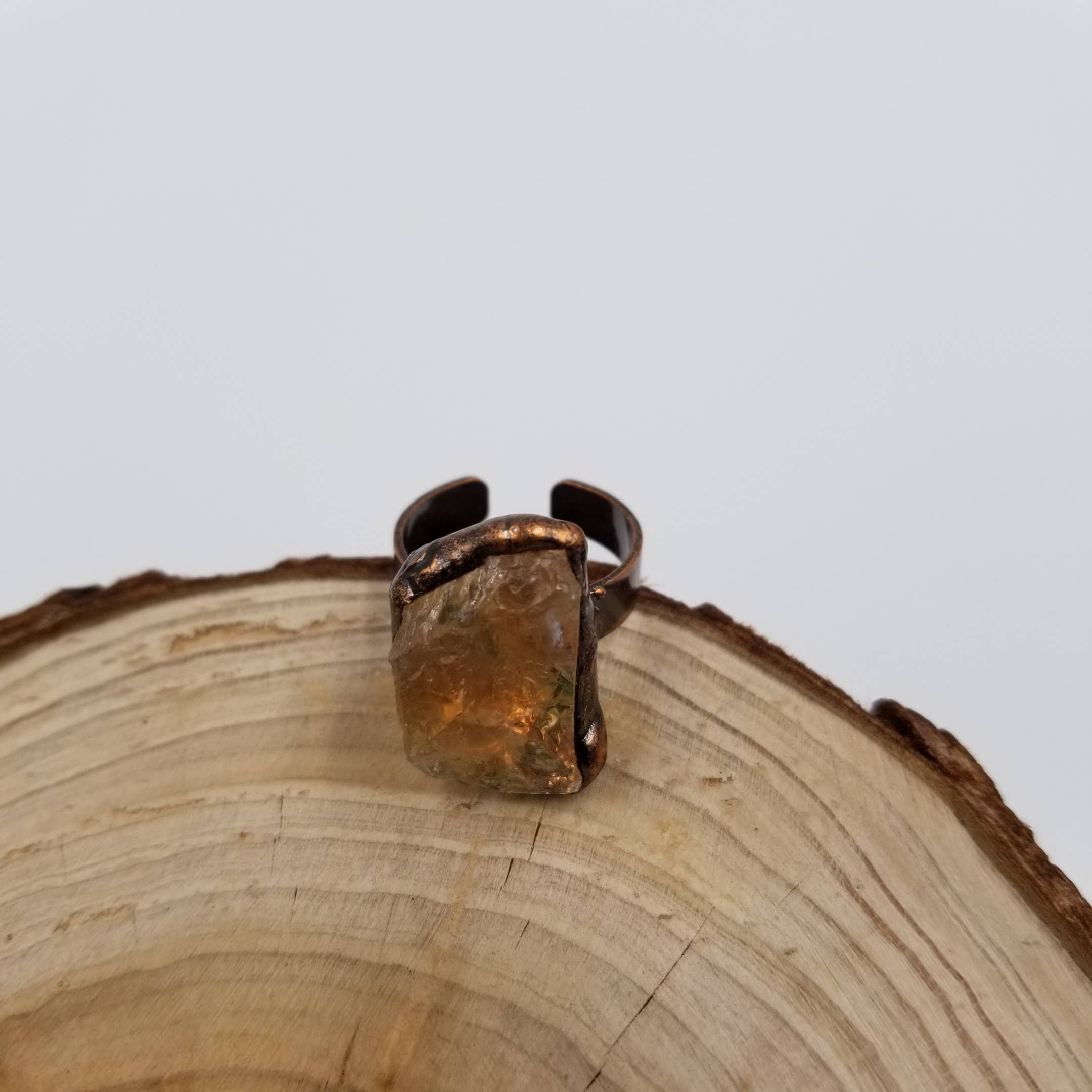 CHAKRA JEWELRY - Wholesale Cocktail/statement ring - Adjustable Natural Stone Chakra Ring1