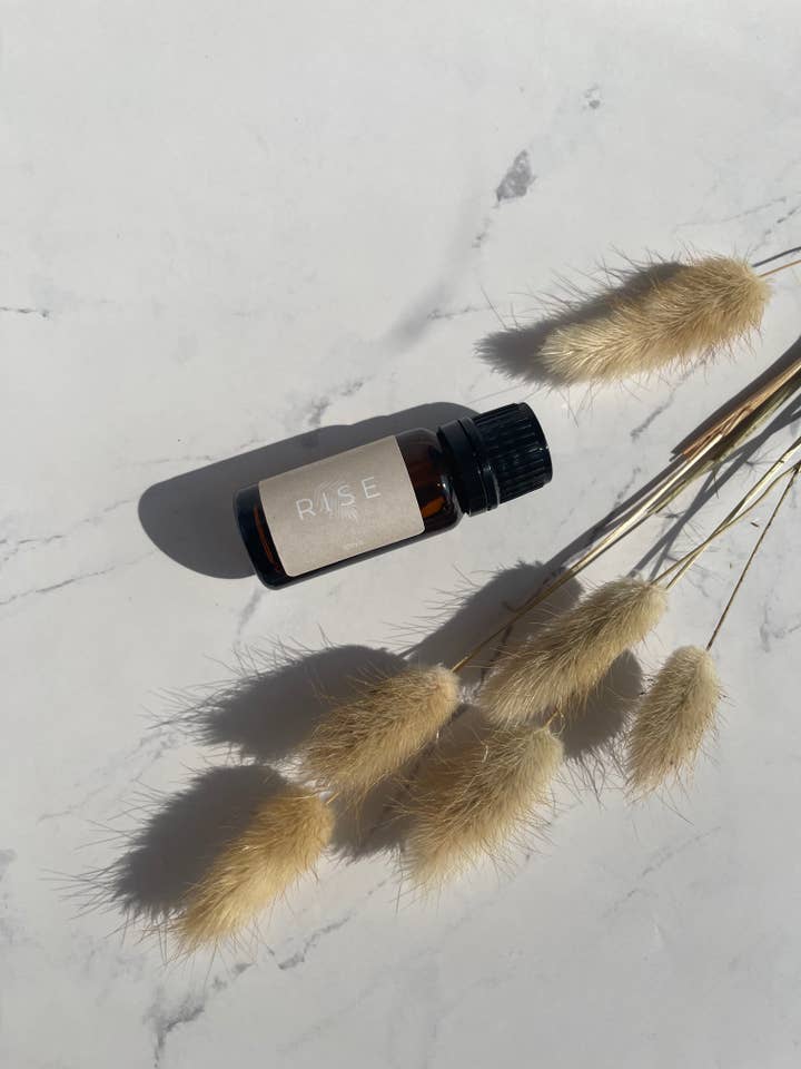 Miscela di Oli Essenziali Energizzante RISE per Diffusore per la vendita all'ingrosso da parte di Chateau Bo