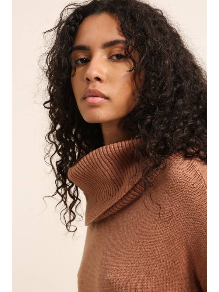 LÉA & LUC - Wholesale Knit Sweater - Women's - Knitted sweater REF. 71013