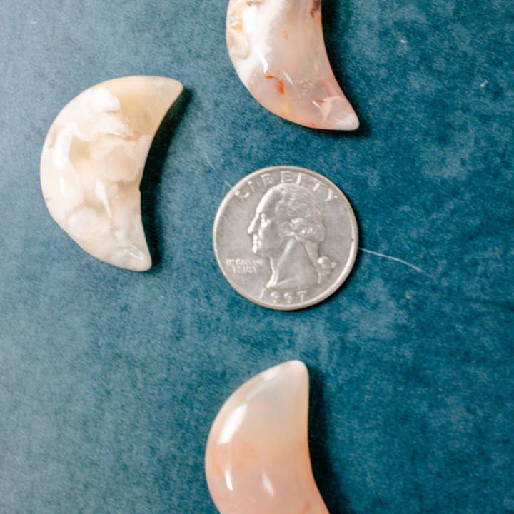 Selene Stone - Wholesale Spiritual Stone/Crystal - Crystal Small Moon6