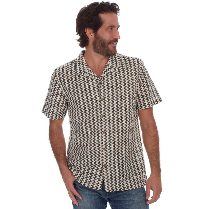 Negro Camisa Samson Textured Resort Knit de venta al por mayor en Faire2