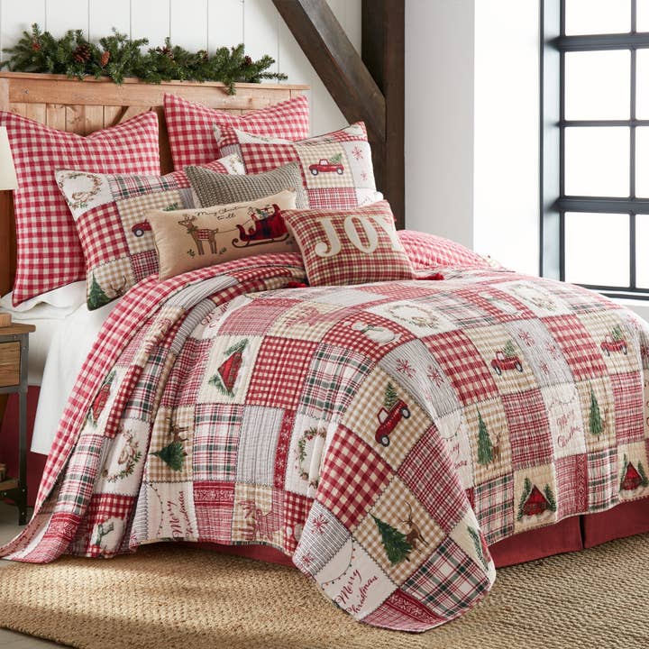 Red Home for Christmas Quilt Set for wholesale on Faire