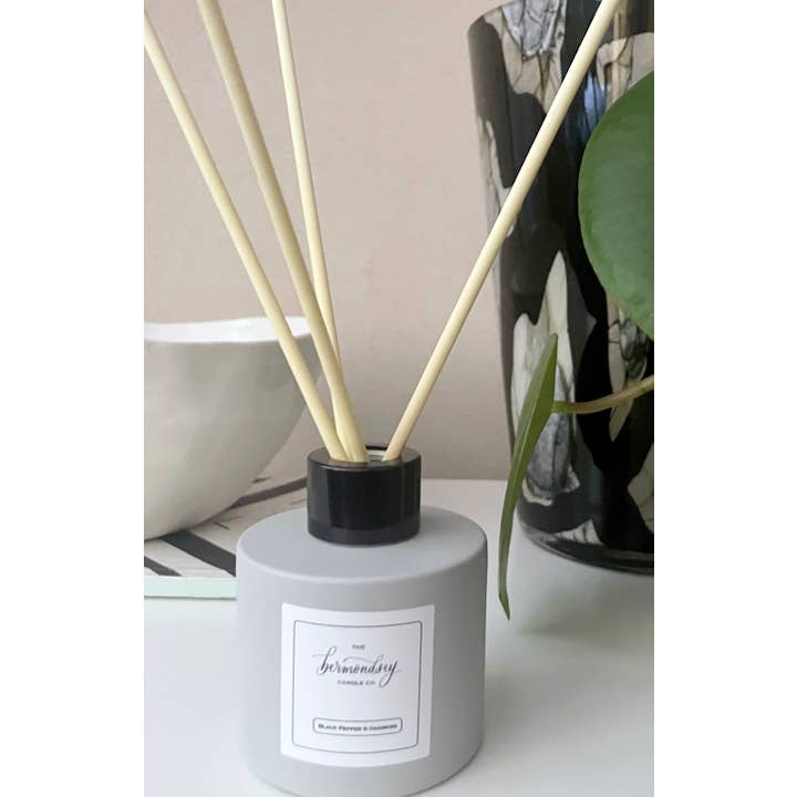 Blackpepper & Oakmoss Reed Diffuser for wholesale by The Bermondsey Candle Co