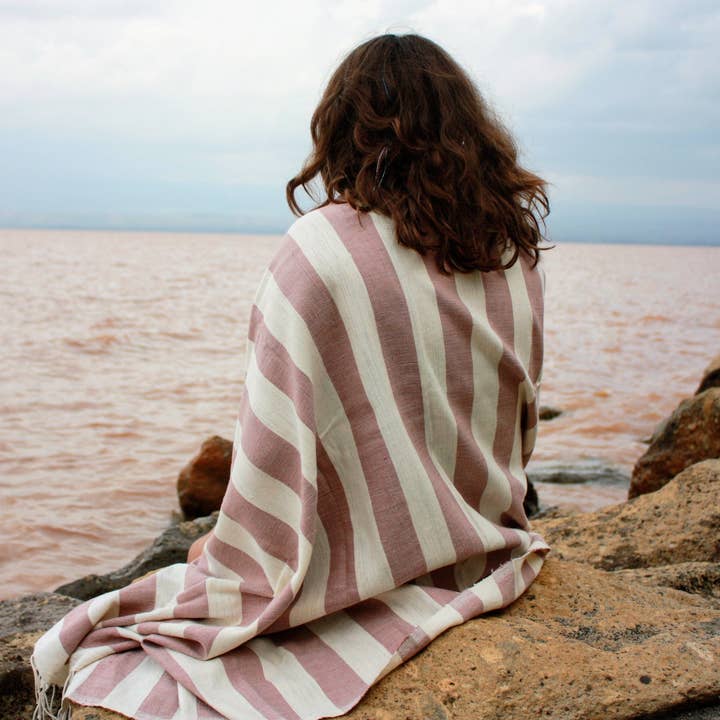 Sabahar - Wholesale Beach Towel - Omo Handwoven Ethiopian Cotton Beach Towel5