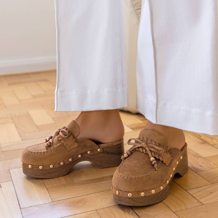 9,831 for wholesale by idealshoes