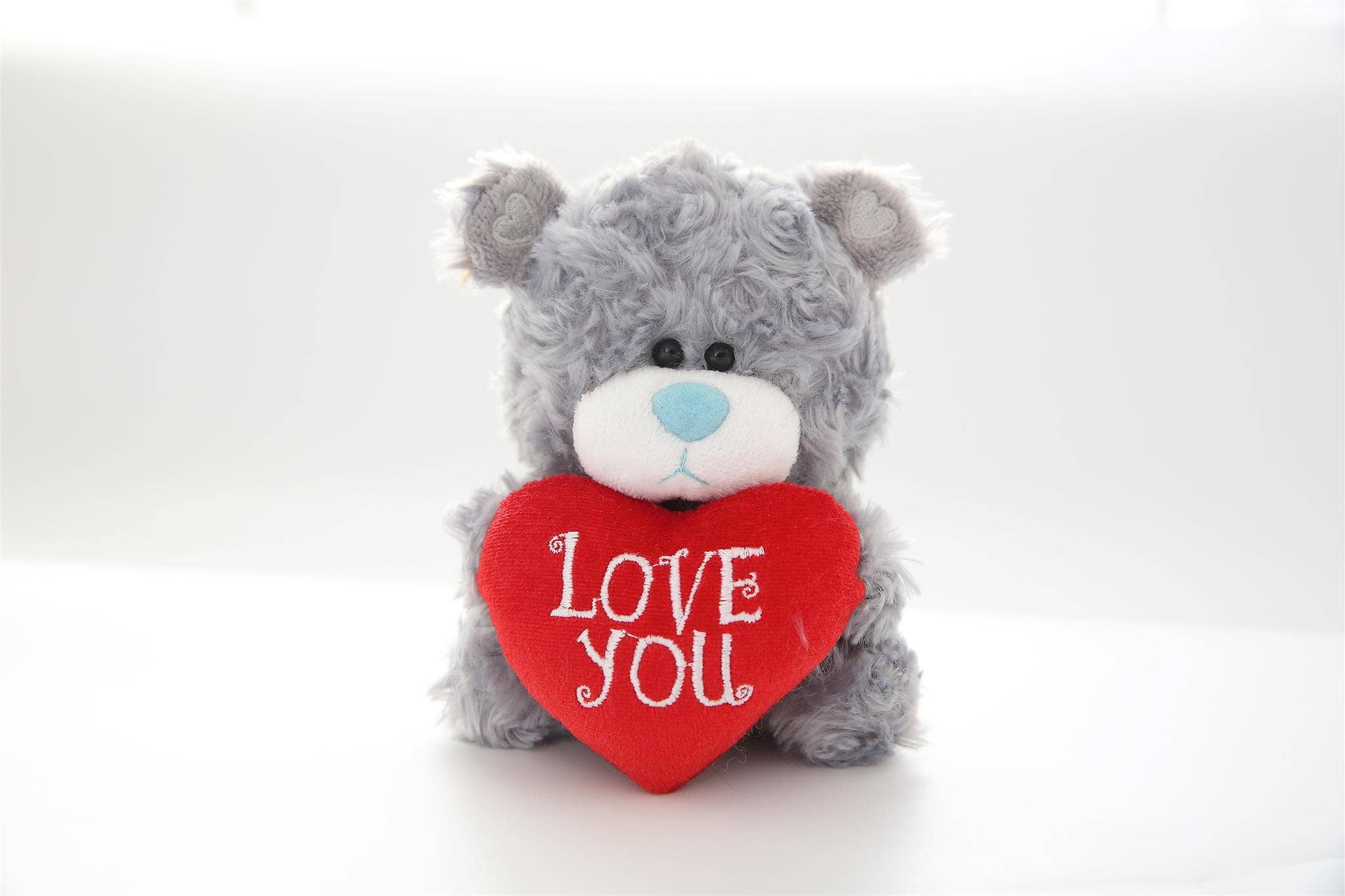 Plushland – wholesale Stuffed/plush toy – Kids & baby – 6″ Brown and Gray Valentine Bears Holding "Love You" Heart 7