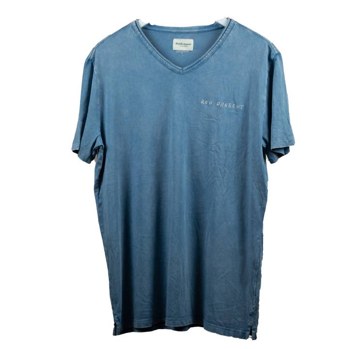 HERREN-T-SHIRT, HANDGENÄHT, „REP-GESCHENK“ für den Großhandel von Maskdanna by Califortunate