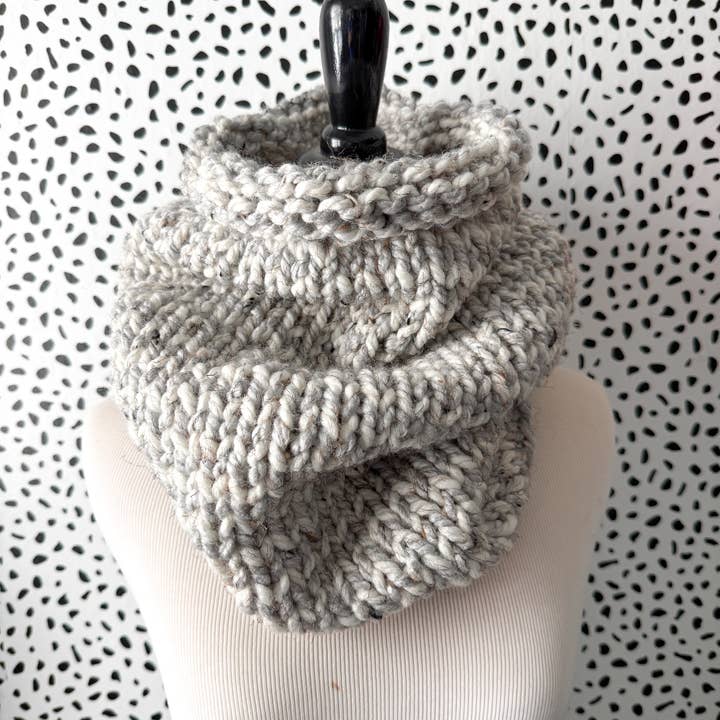 Zero Waste : Neckwarmer for wholesale by Nickichicki