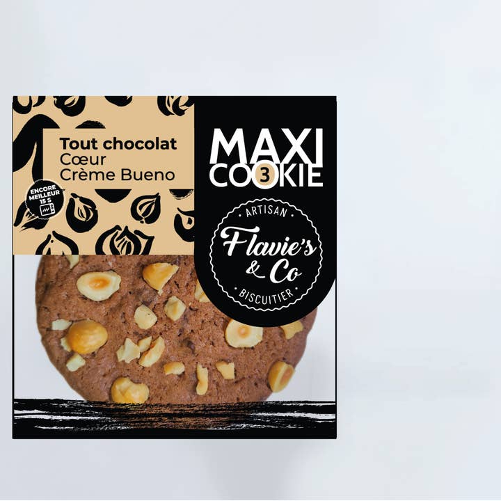 Flavie's & Co - Wholesale Cookie - Maxi Cookie All chocolate — heart cream bueno