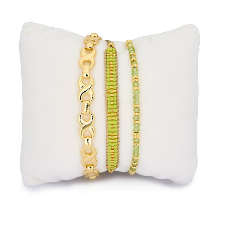 Mana Peridot Gold Armbandstapel für den Großhandel von Boho Betty