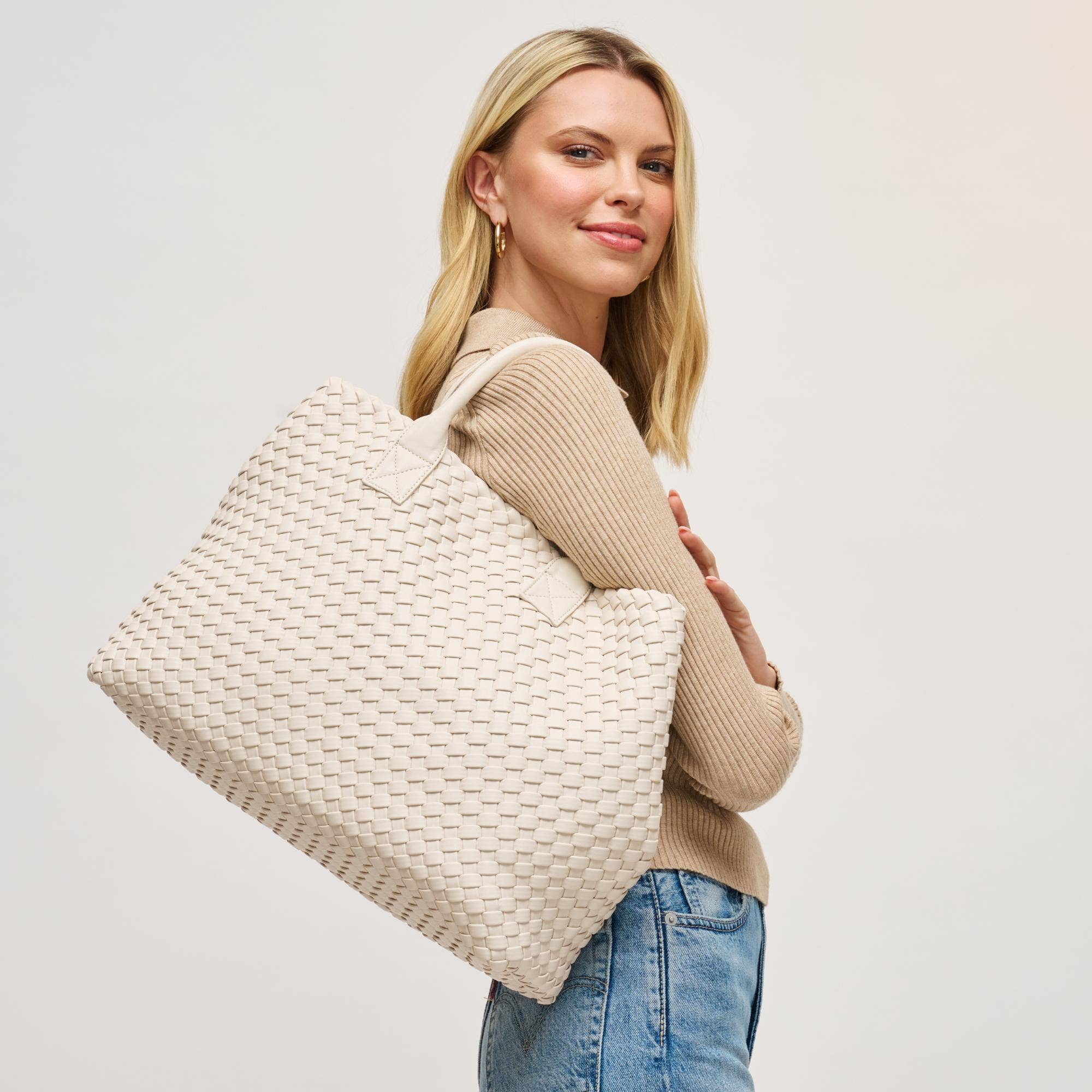 Urban Expressions - Wholesale Tote Bag - Women's - Ithaca Woven Vegan Leather Tote10