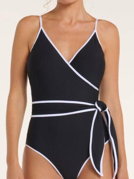 Bañador de una pieza con escote en V y diseño cruzado Amelia para venta al por mayor de Hermoza