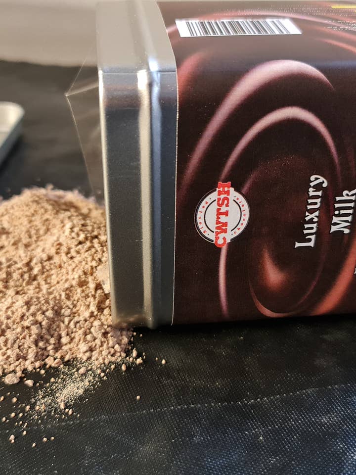 Chocolat chaud pour la vente par Cwtsh Chocolate