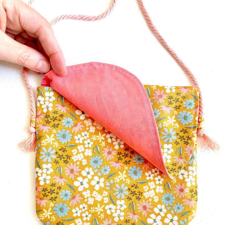 edeenut - Wholesale Crossbody Bag - Kids - Yellow purse, Kids mini messenger bag, Teen crossbody bag0