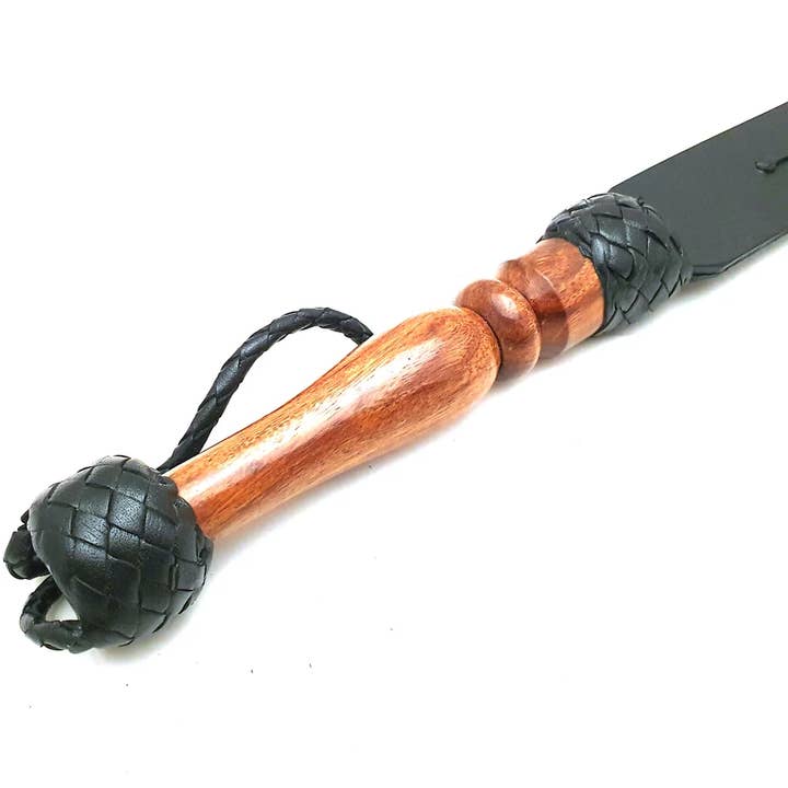 Fitch&Co - Venta al por mayor Juguetes eróticos - Spanking Paddle, pala de bondage Bdsm de cuero con mango de madera1