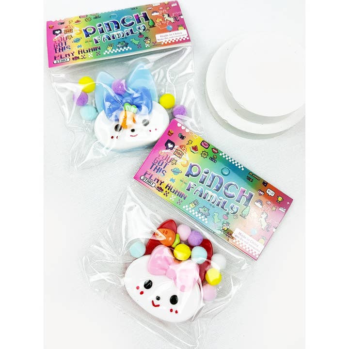 Jouet Lapin Moelleux et Addictif pour la vente par Love and Repeat