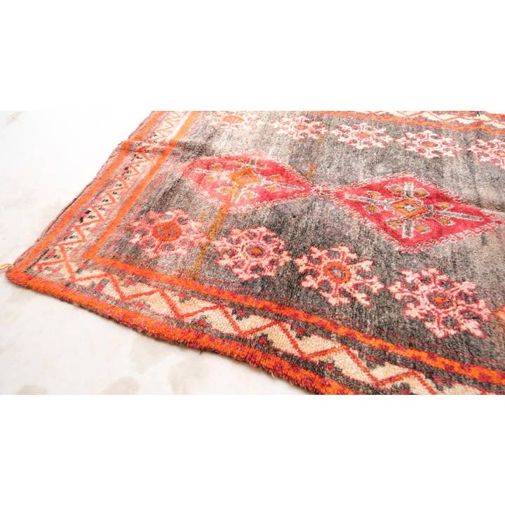 bazarifinagh - Wholesale Area Rug - Black Vintage Moroccan rug made from wool 4x10ft9