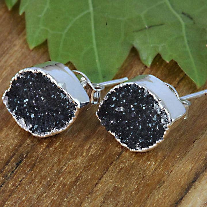 Rock Paradise – wholesale Stud/post earrings – Crystal Druzy Stud Earrings with Gold or Silver Edge6