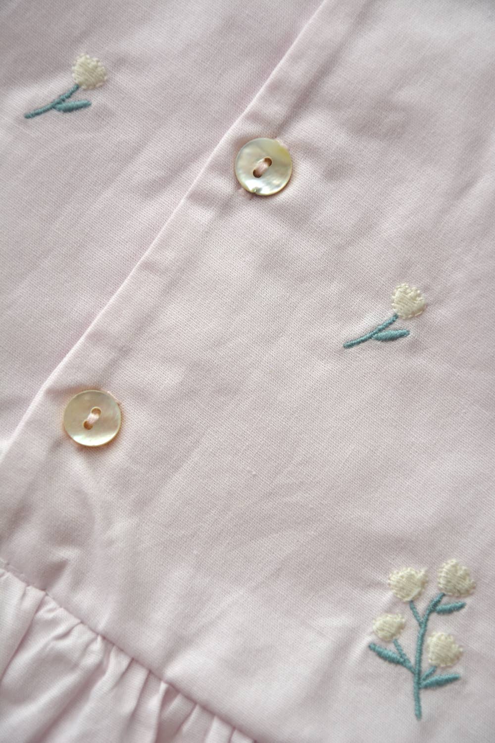 Eli & Nev (we cover U.S. import duties) - Wholesale Jumpsuit - Baby - Baby Flower Embroidered Romper 100% Cotton OEKO-TEX12