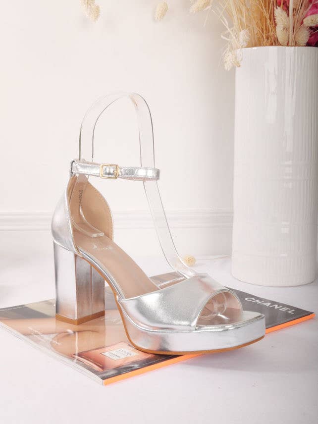 BELLICY / Cink-me - Vendita all'ingrosso Sandali - Donna - Décolleté, DY589-6B4