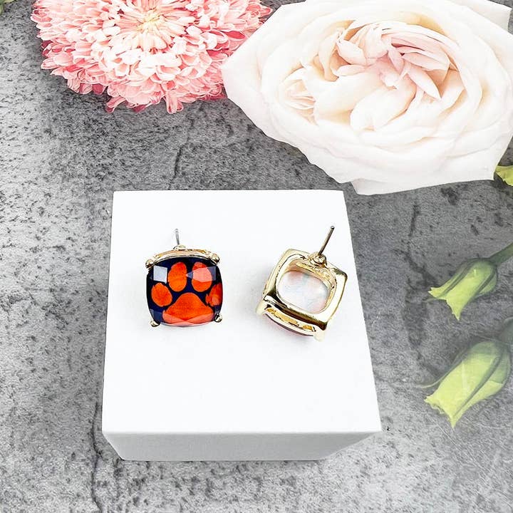 JHP Collection - Wholesale Stud/Post Earrings - DOG PAW PRINT CUSHION CUT EPOXY STUD EARRING35