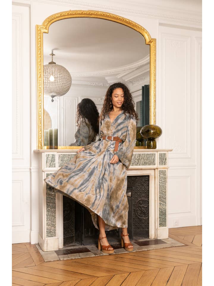 Grey Washed style tie and dye dress, V neckline, flared cut. for wholesale on Faire4