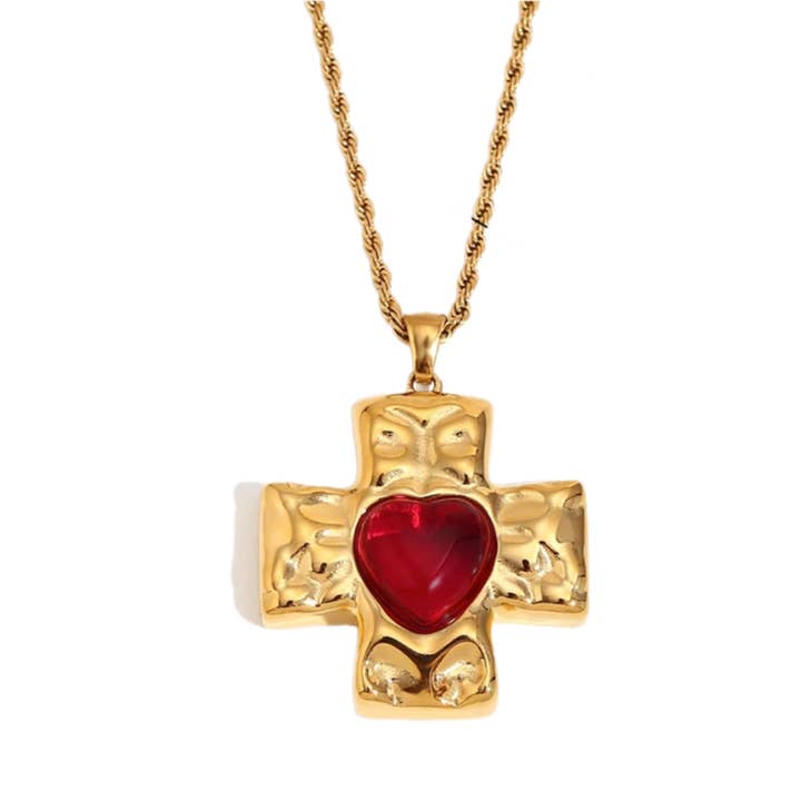 Collier Croix Cœur Martelé en Rubis pour la vente par Kismet Showroom