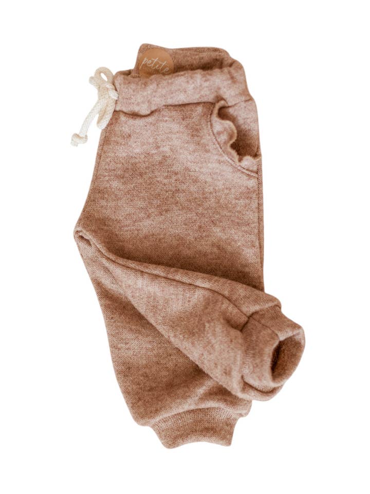 Pantaloni della tuta femminili / Volant - Sabbia per la vendita all'ingrosso da parte di PETITE EvelinaApparel