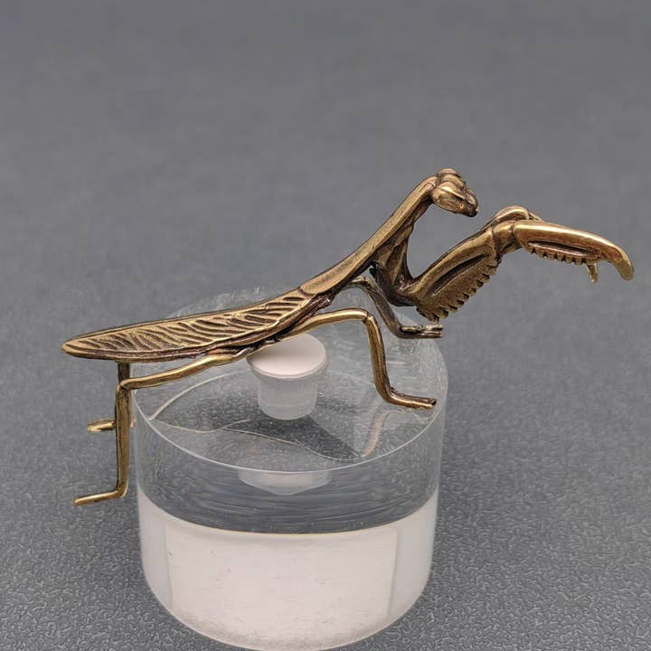 Mio Queena - Wholesale Decorative Tabletop Object - Brass Mantis Desktop Ornaments Decoration