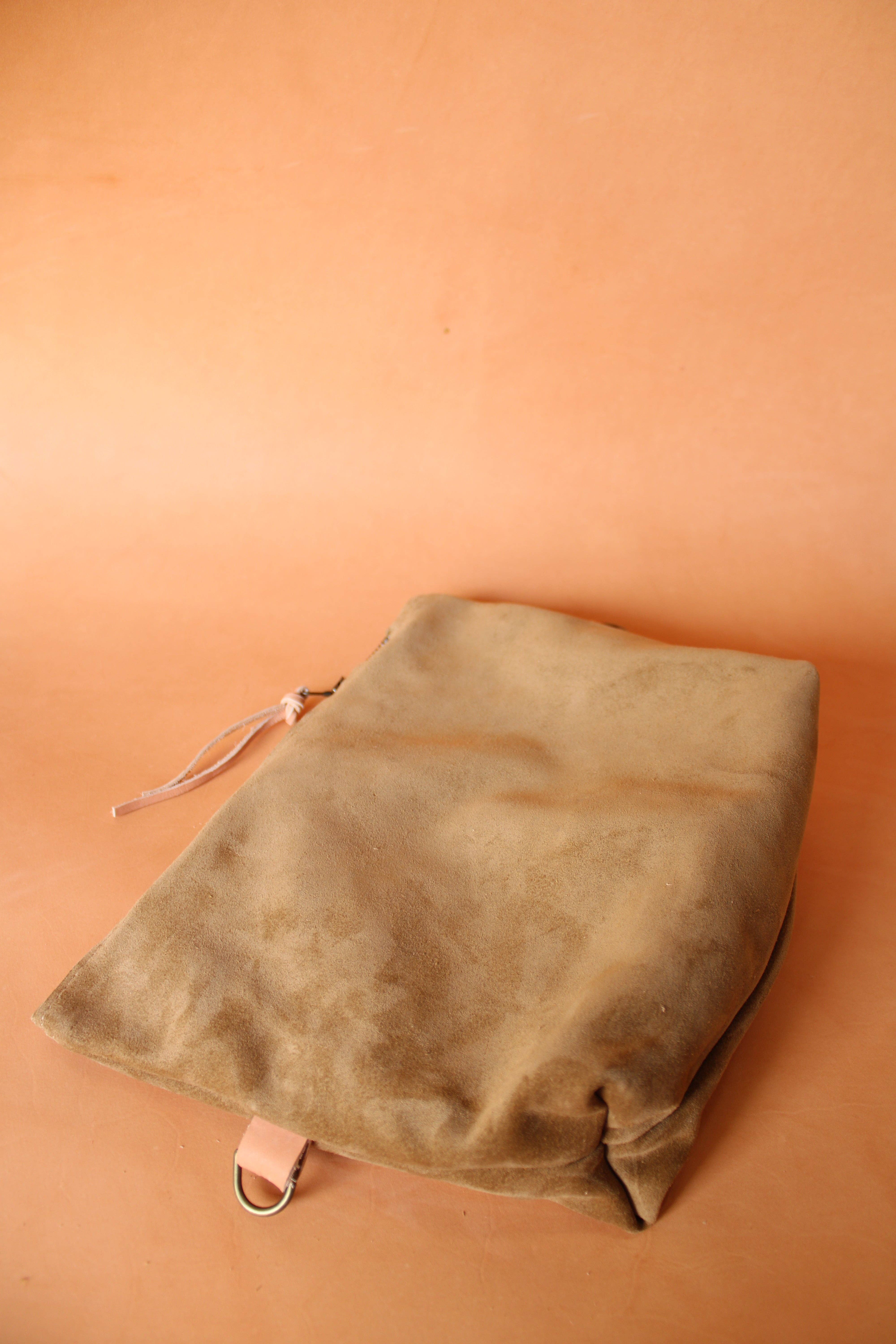 Olive n' Suede - Wholesale Crossbody Bag - Women's - Square Side Bag8