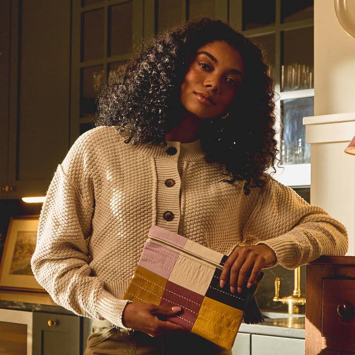 Anchal – wholesale Pouch – Women’s – Checkered Pouch8