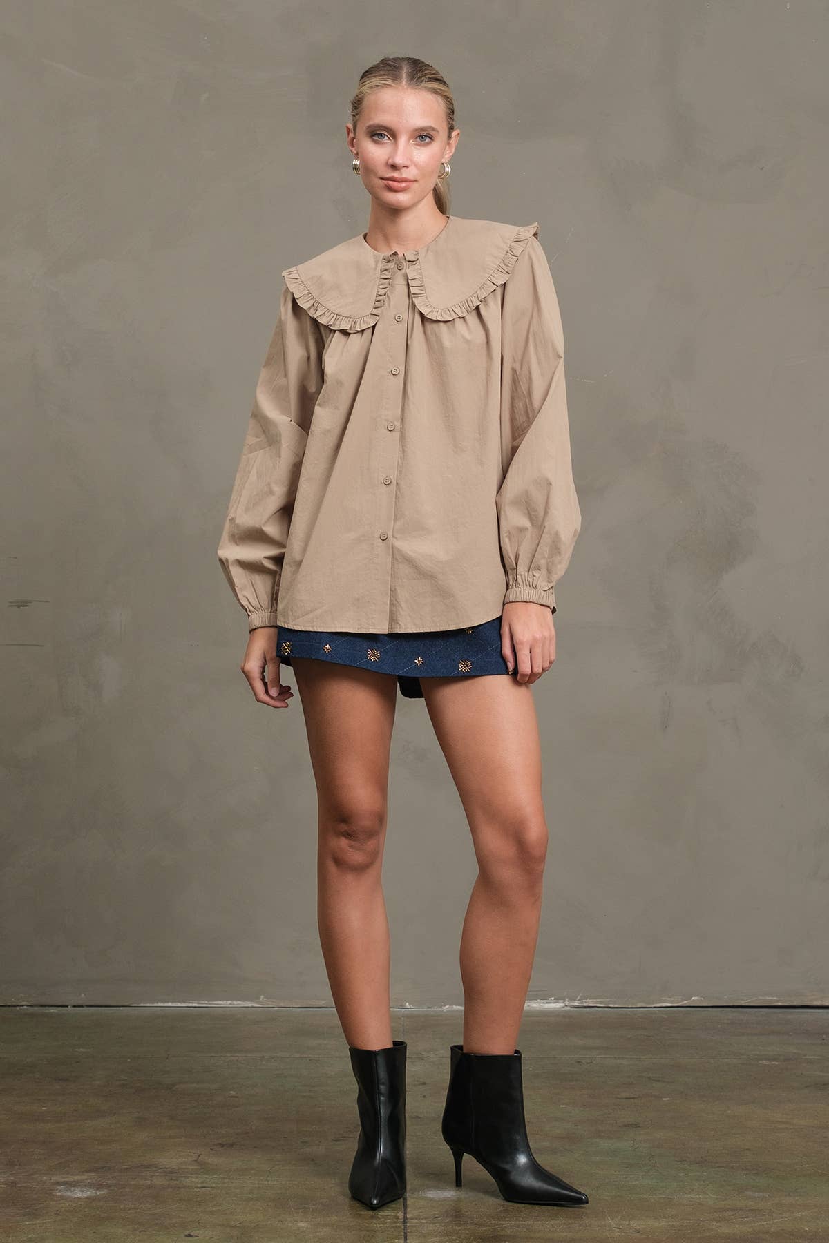 RAISONNEL - Wholesale Blouse - Women's - Frill Collar Cotton Blouse - RT11751