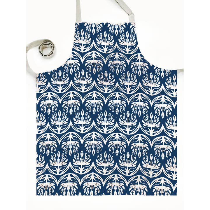 Tablier Botanique Maison Française – Indigo pour la vente par French Home