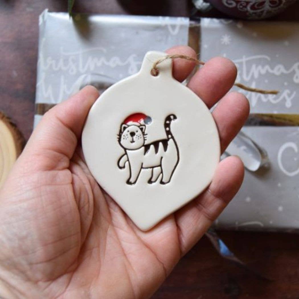 Broadlands Pottery – wholesale Ornament – Christmas - Cat with Santa Hat - Handmade ceramic bauble6