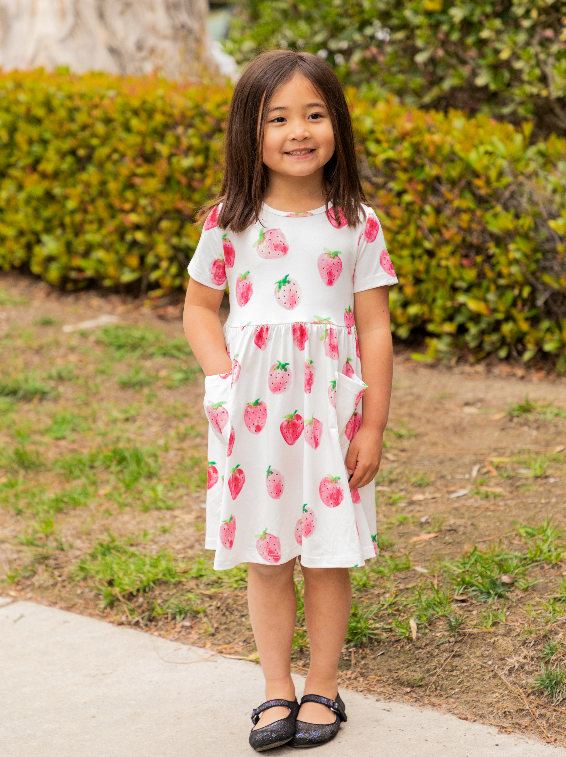 Tickled Teal - Wholesale Dress - Kids - Spring Pattern Little Girls Pocket Dress0