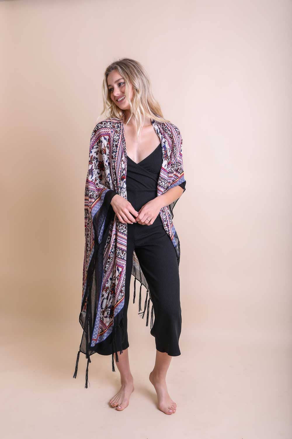Leto Accessories - Venta al por mayor Kimono - Mujer - Kimono Bohemio con Borlas y Diseño de Diamantes - Favorito del Público2