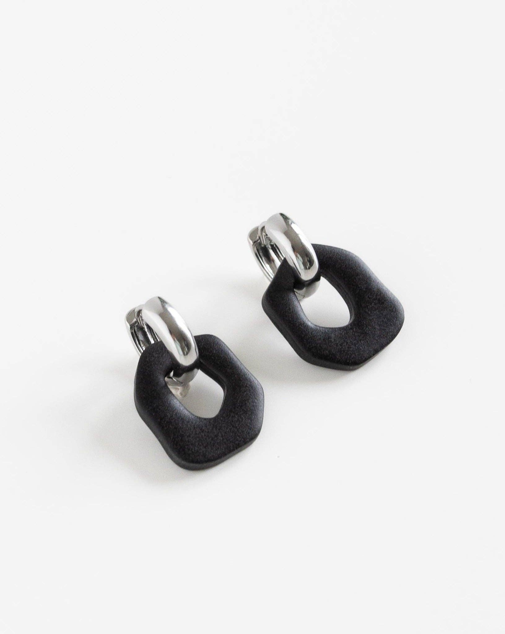 LYHO - Wholesale Hoop Earrings - Daria | Handmade clay earrings | LYHO7