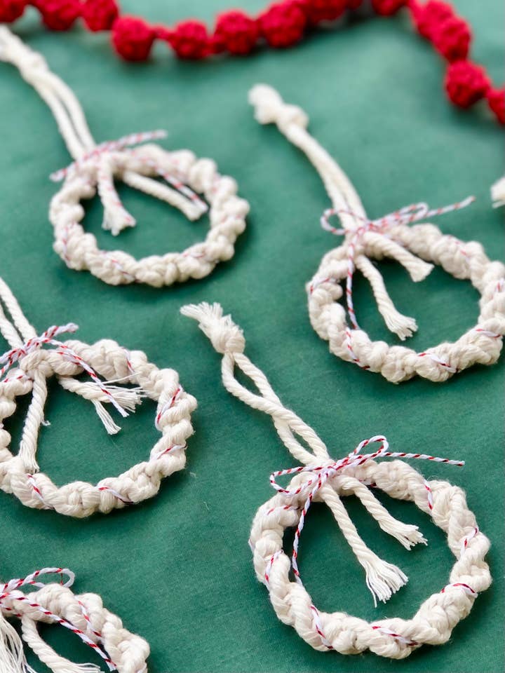 Adorno de corona de macramé. para venta al por mayor de The Savage Hand