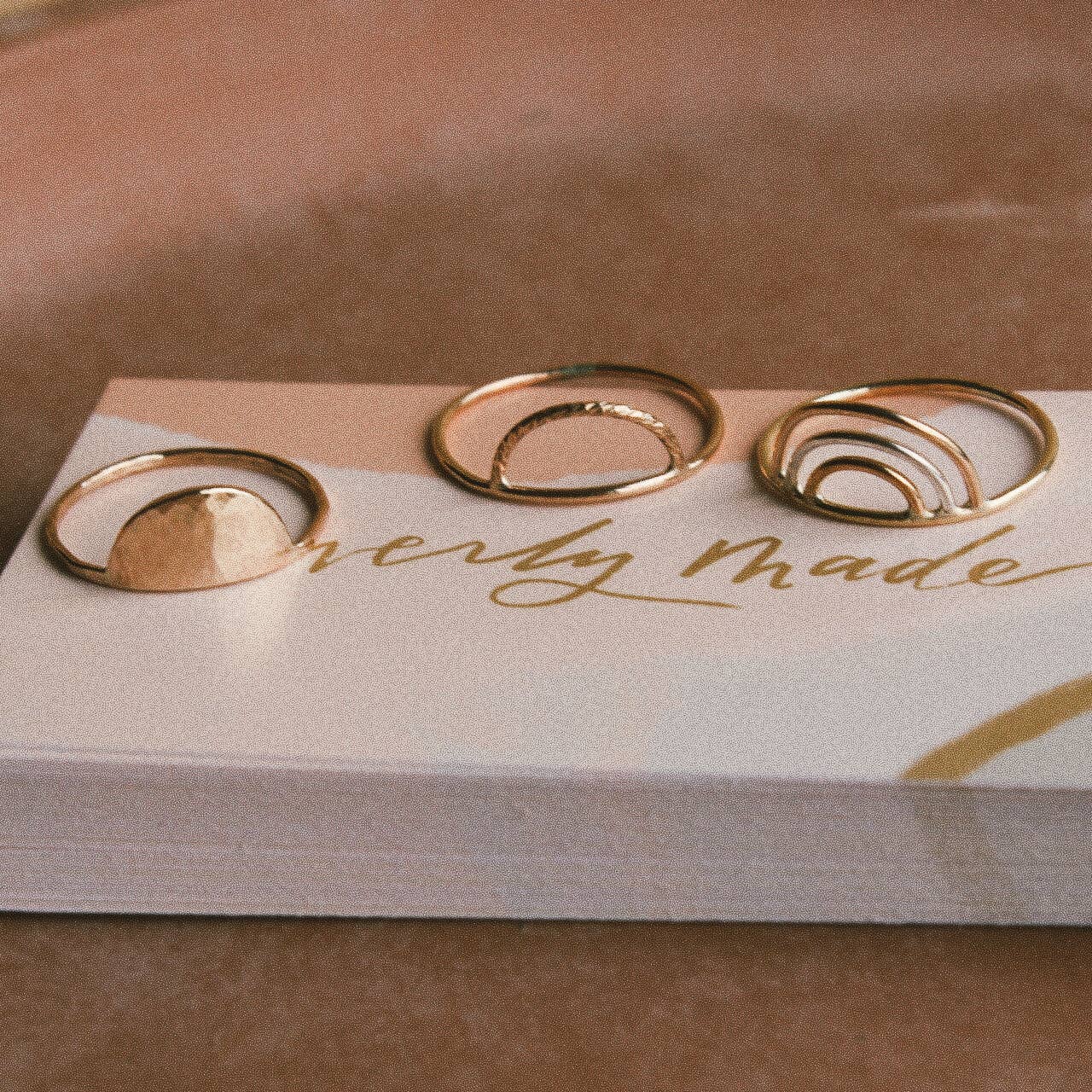 Everly Made - Vente Anneau/bague à empiler - Bague arc-en-ciel8