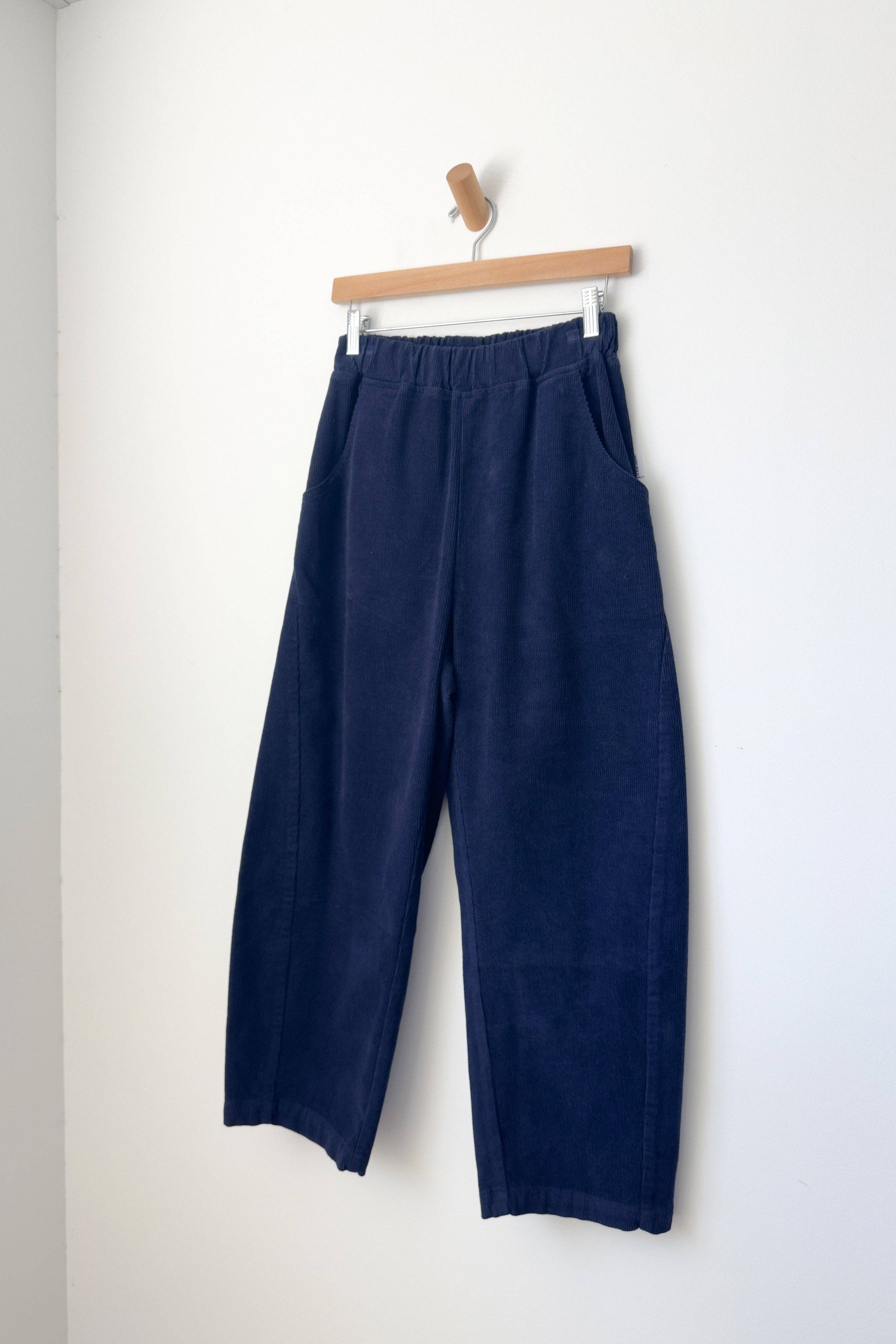 Le Bon Shoppe - Wholesale Pants – Women's - Corduroy Arc Pants (2S-2M-2L)15