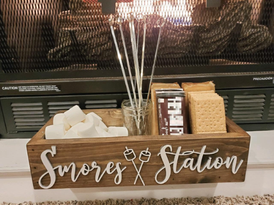 TJSCUSTOMFURNITURE - Vente Outil de gril pour l'extérieur - Boîte de station 3D Smores - Smores Box - Station de camping5