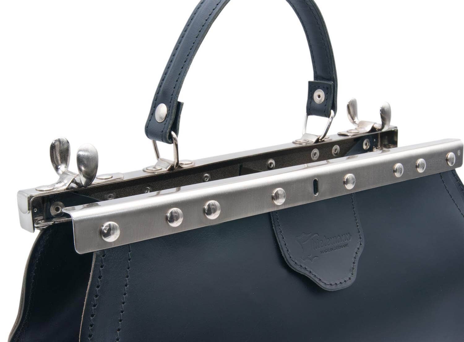 Thielemann Leather Manufacturer - Wholesale Top Handle Bag - Women's - “Santa Maria” doctor bag with leather pockets5