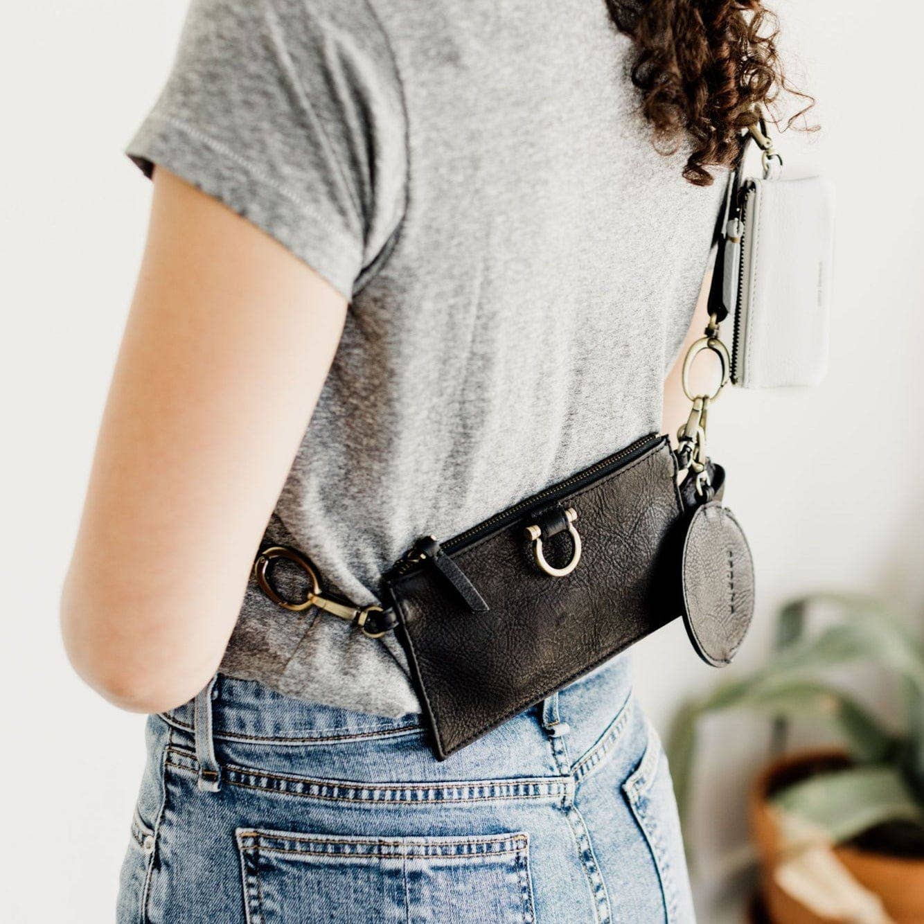 Sapahn - Wholesale Crossbody Bag - Women's - AE Crossbody Wristlet Wallet84